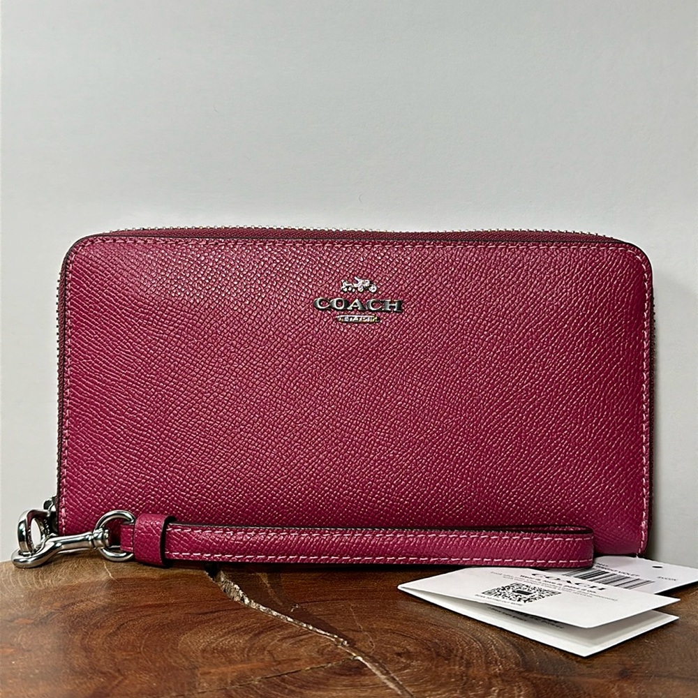 *NWT - HTF Color* COACH Crossgrain Long Zip Around Wallet